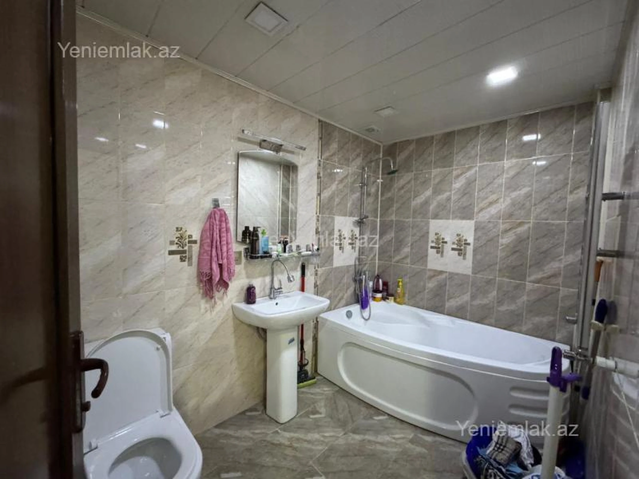 Satılır 2 otaqlı yeni tikili 58 m²