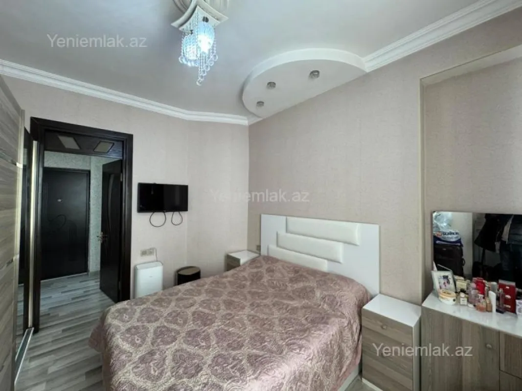 Satılır 2 otaqlı yeni tikili 58 m²