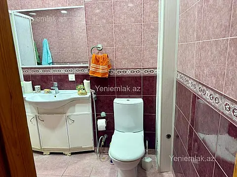 Satılır 4 otaqlı yeni tikili 154 m²