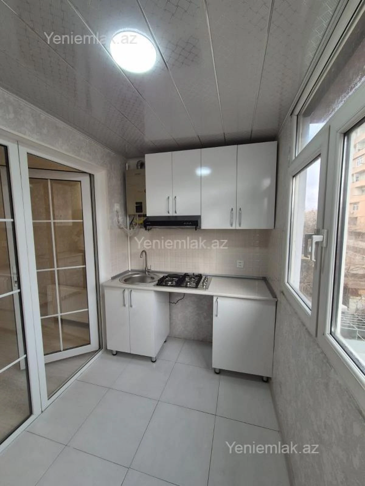 Satılır 1 otaqlı köhnə tikili 30 m²