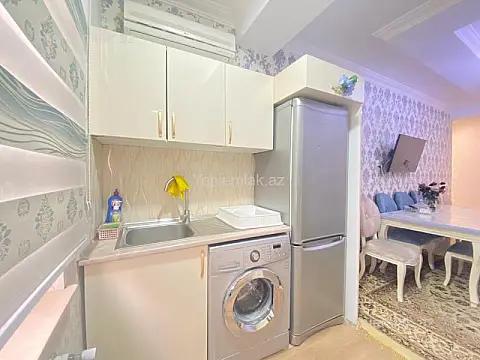 Satılır 3 otaqlı yeni tikili 97.9 m²