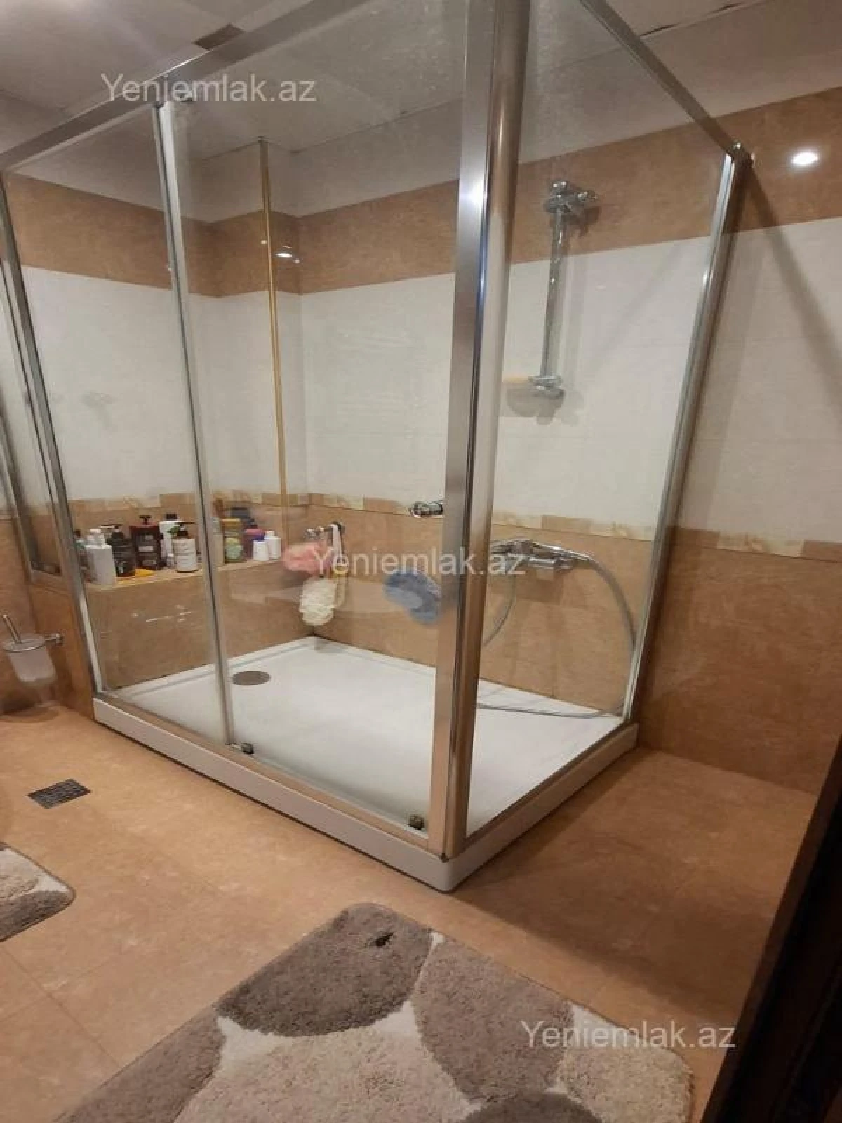 Satılır 3 otaqlı yeni tikili 120 m²