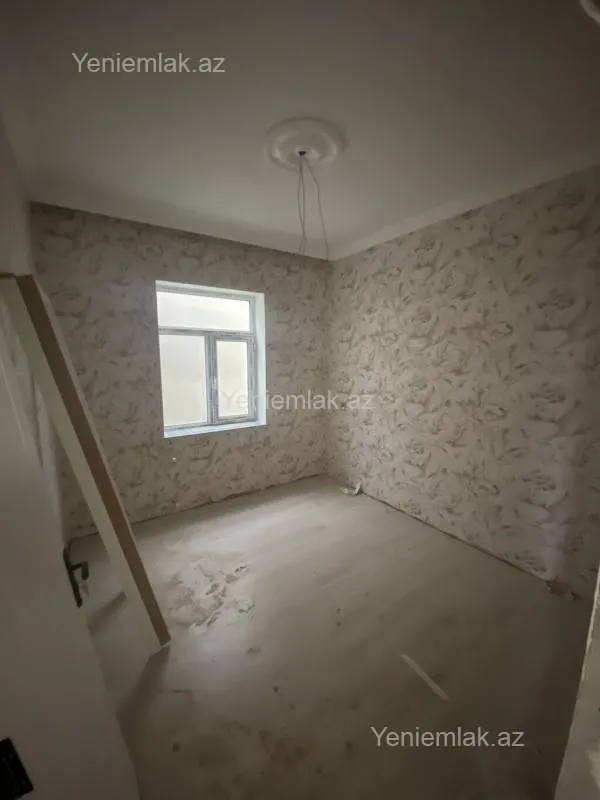 Satılır 2 otaqlı köhnə tikili 50 m²