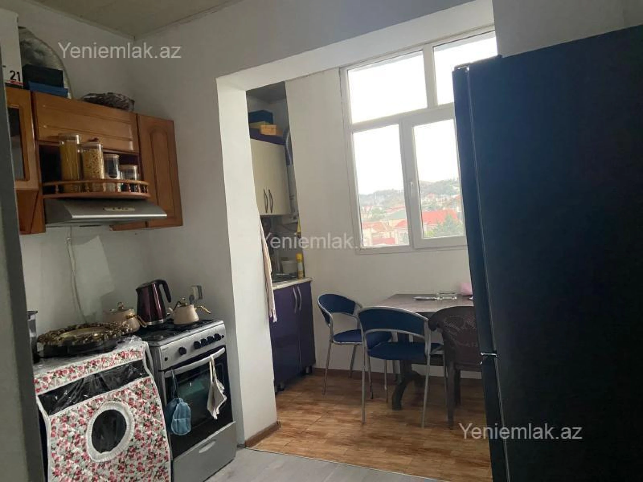 Satılır 5 otaqlı köhnə tikili 120 m²
