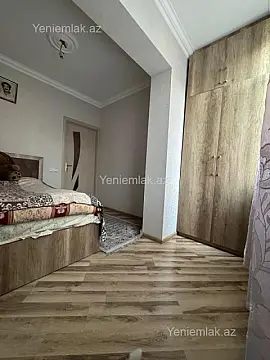 Satılır 2 otaqlı köhnə tikili 45 m²