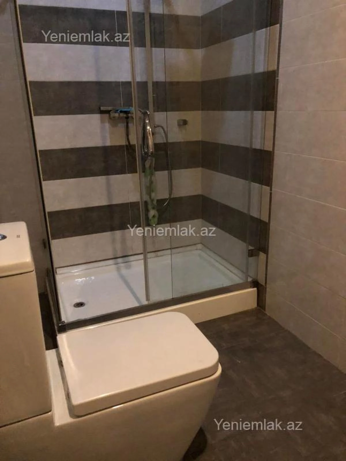 Satılır 6 otaqlı yeni tikili 433 m²