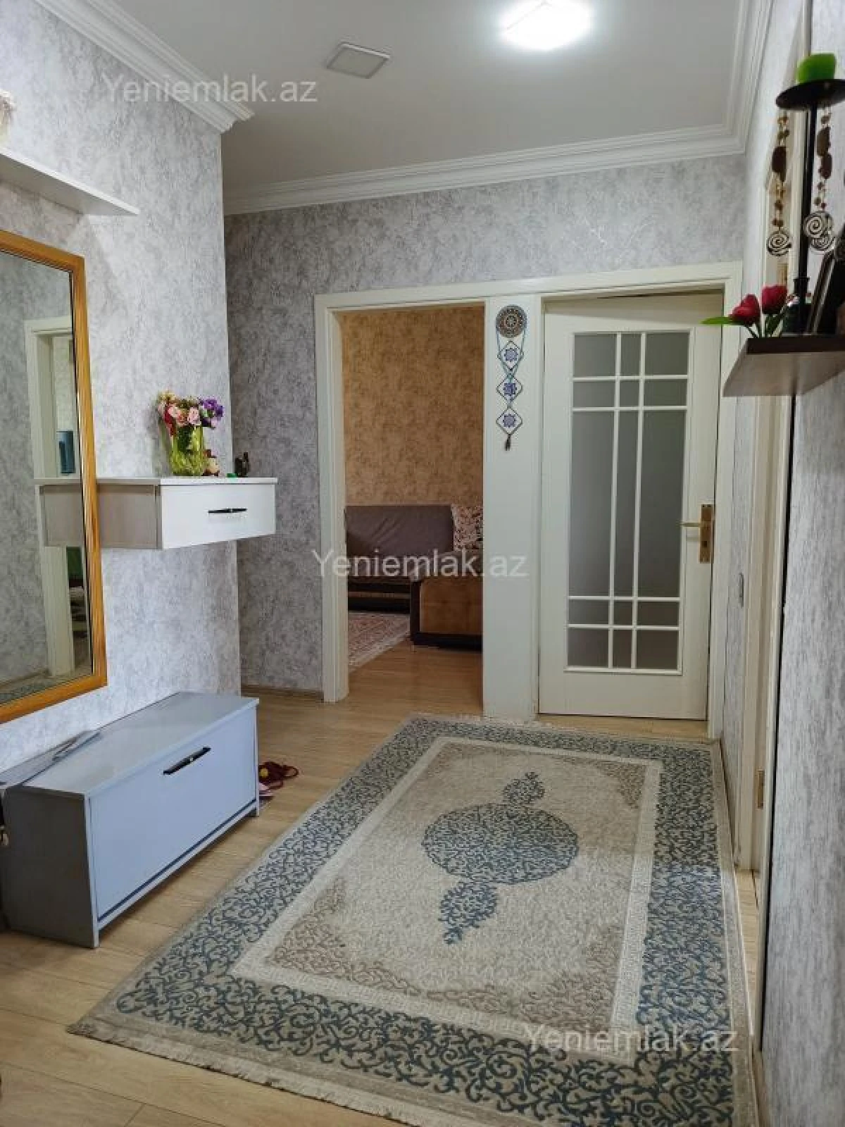 Satılır 4 otaqlı köhnə tikili 110 m²