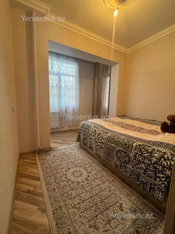 Satılır 2 otaqlı köhnə tikili 46 m²