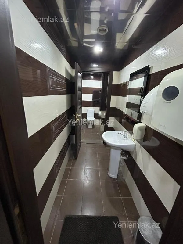 Satılır 6 otaqlı obyekt 275 m²