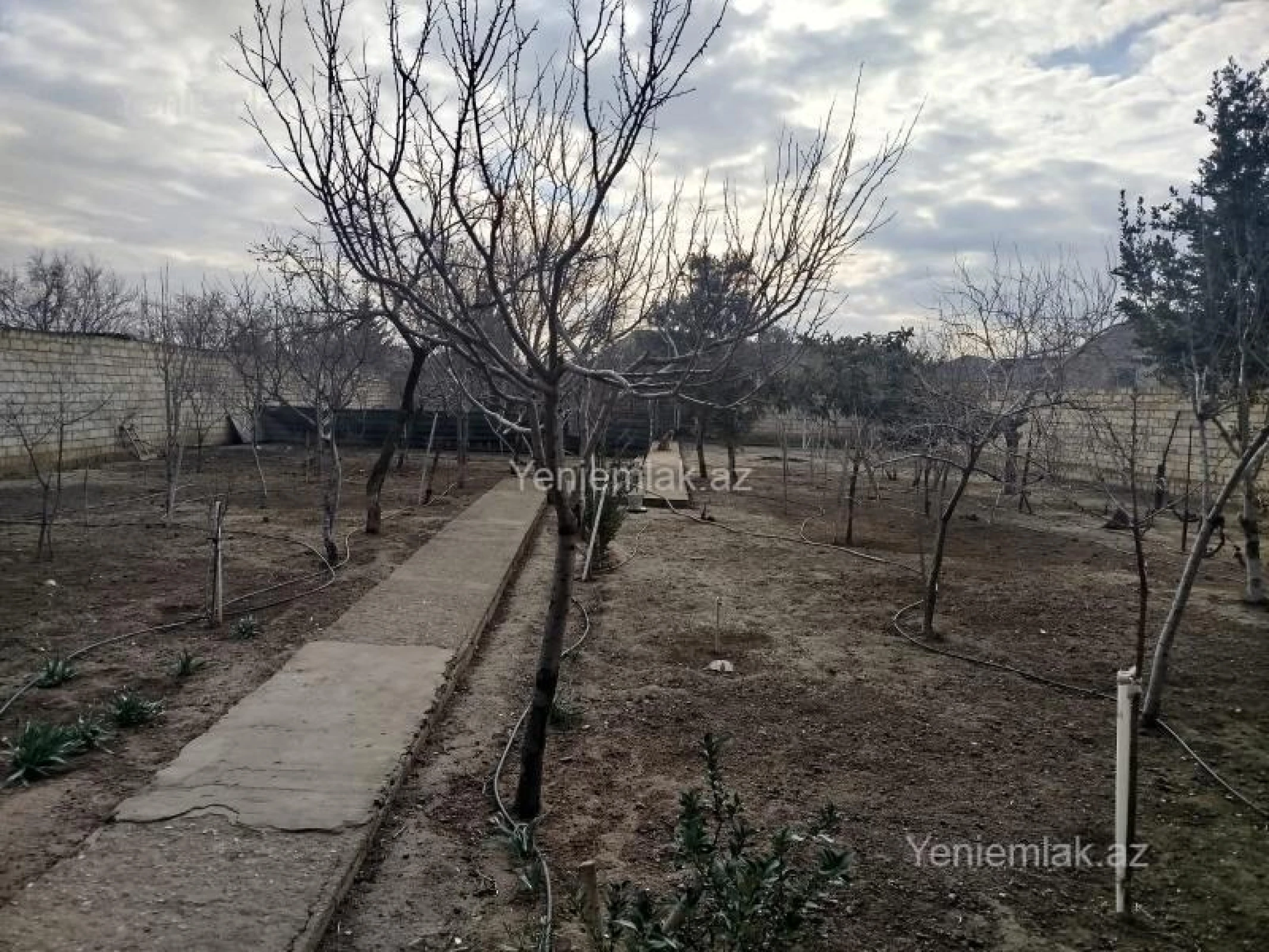 Satılır 4 otaqlı həyət evi 120 m²