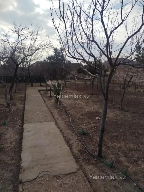 Satılır 4 otaqlı həyət evi 120 m²