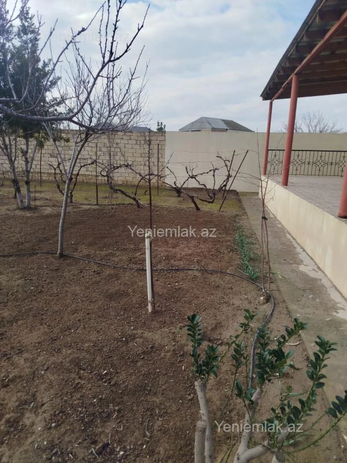 Satılır 4 otaqlı həyət evi 120 m²