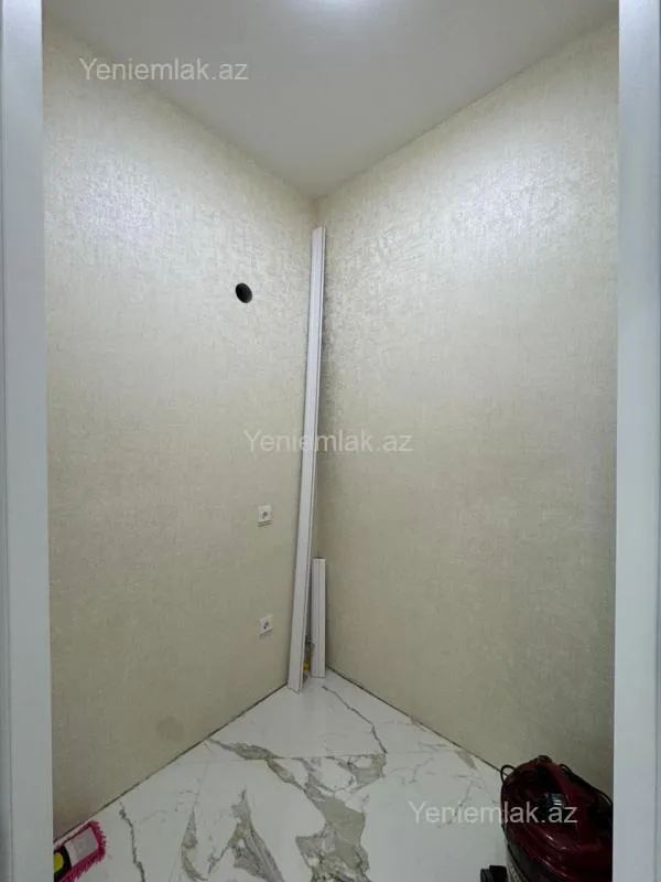 Satılır 3 otaqlı yeni tikili 100 m²