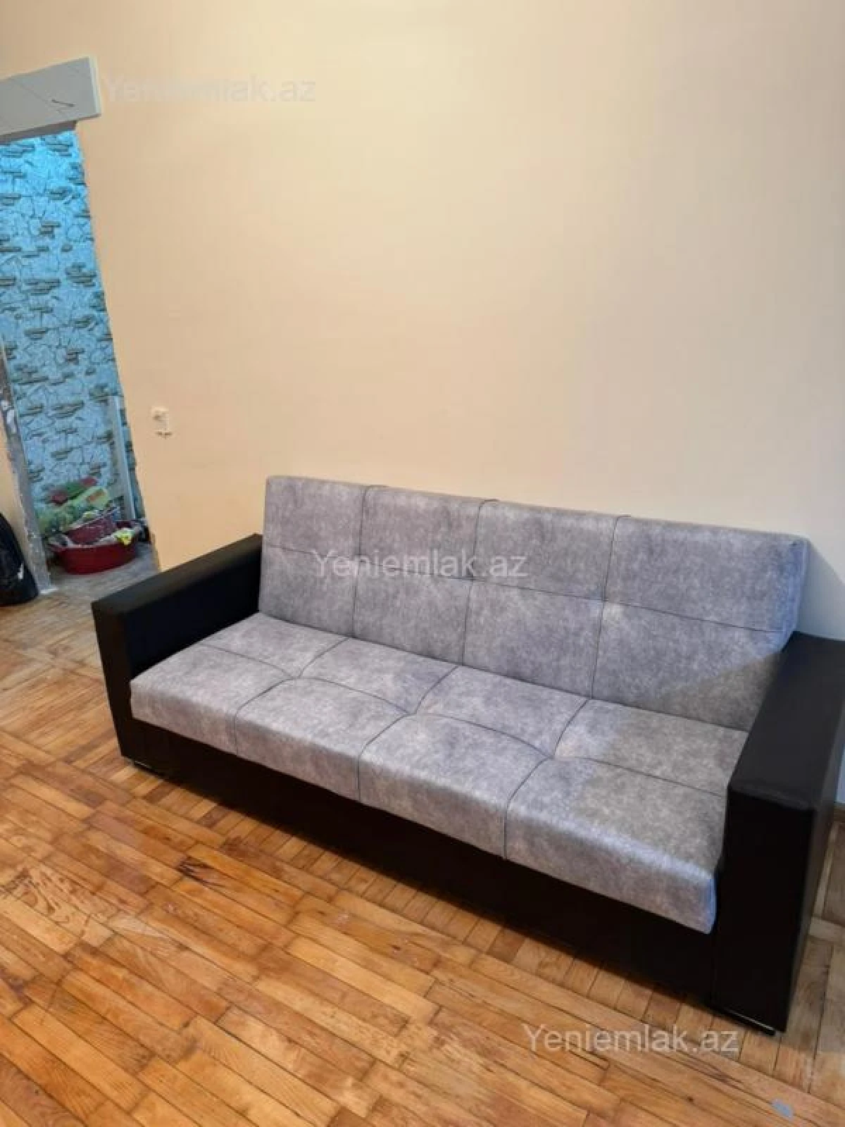 Satılır 1 otaqlı köhnə tikili 31 m²