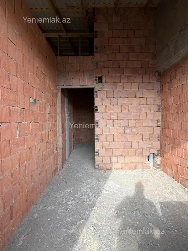 Satılır 2 otaqlı yeni tikili 72 m²