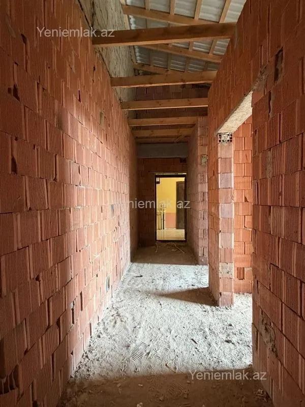 Satılır 2 otaqlı yeni tikili 72 m²