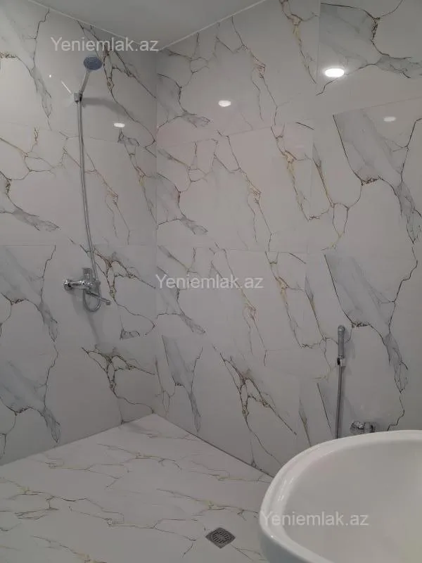 Satılır 4 otaqlı həyət evi 120 m²