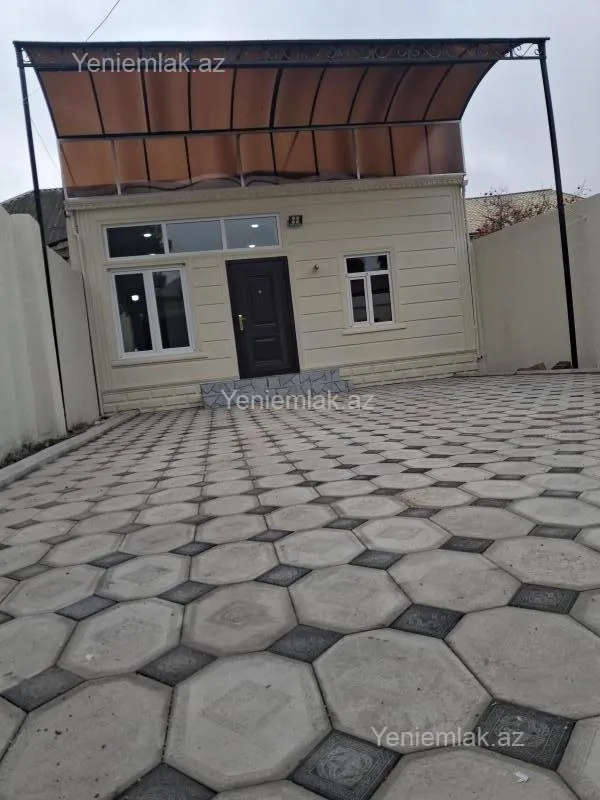Satılır 4 otaqlı həyət evi 120 m²