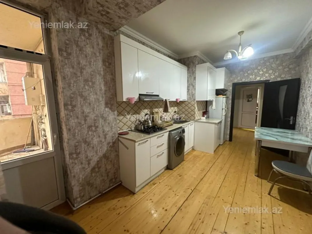 Satılır 3 otaqlı yeni tikili 108 m²