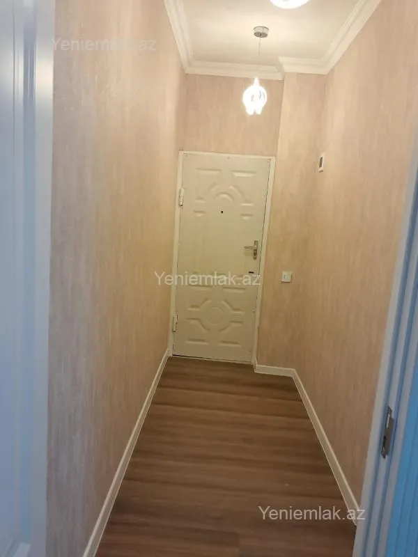 Satılır 2 otaqlı köhnə tikili 45 m²