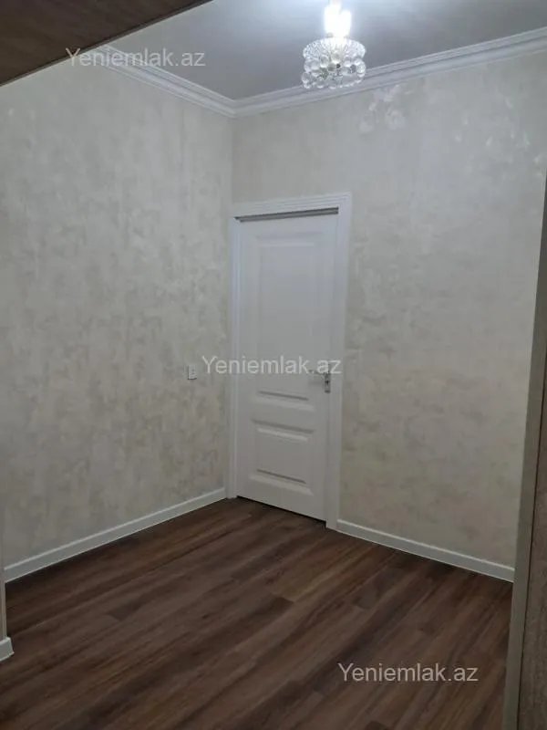 Satılır 2 otaqlı köhnə tikili 45 m²