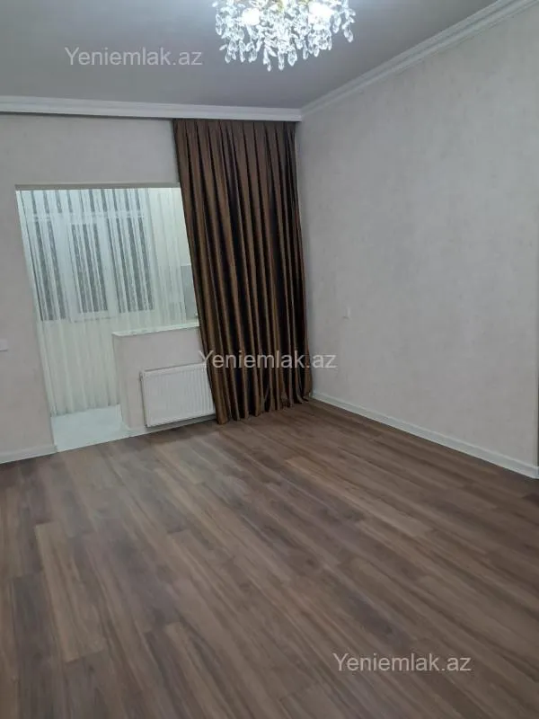 Satılır 2 otaqlı köhnə tikili 45 m²