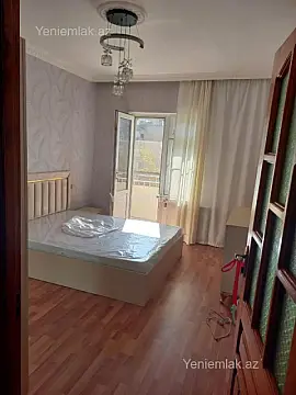 Satılır 2 otaqlı köhnə tikili 65 m²