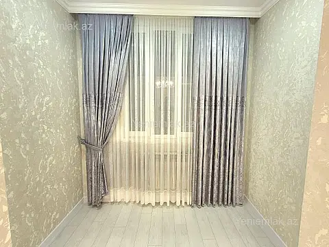 Satılır 3 otaqlı köhnə tikili 85 m²