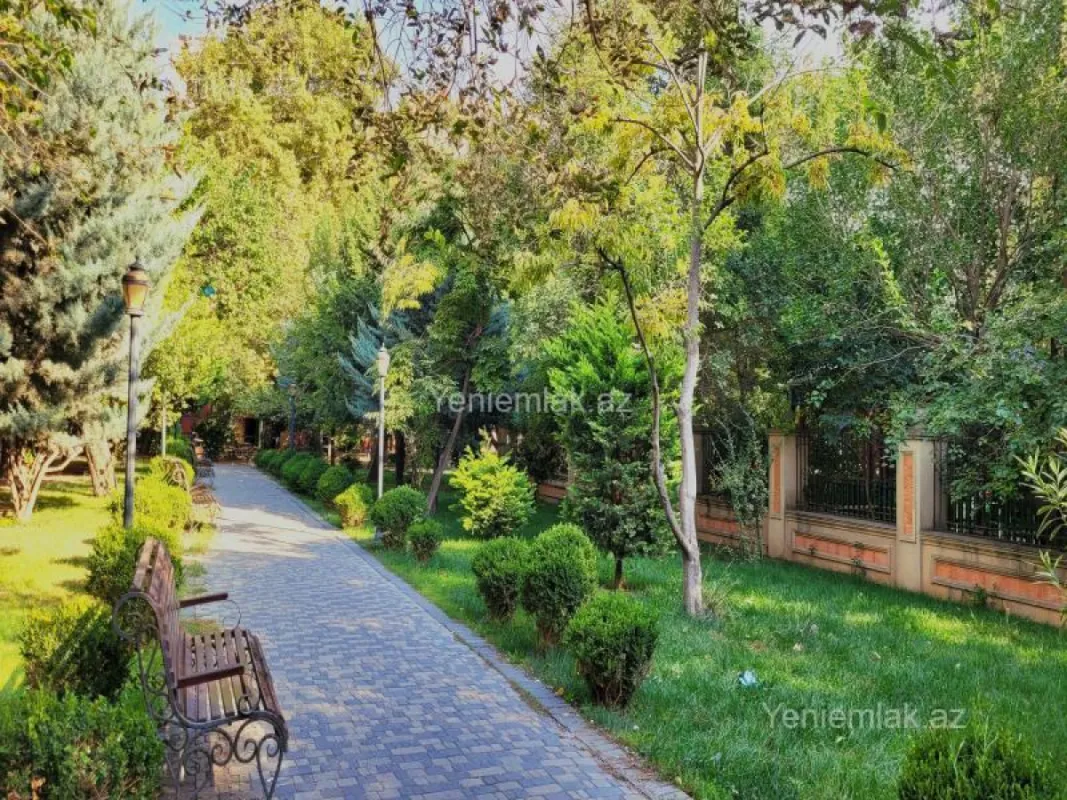 Satılır 3 otaqlı köhnə tikili 85 m²