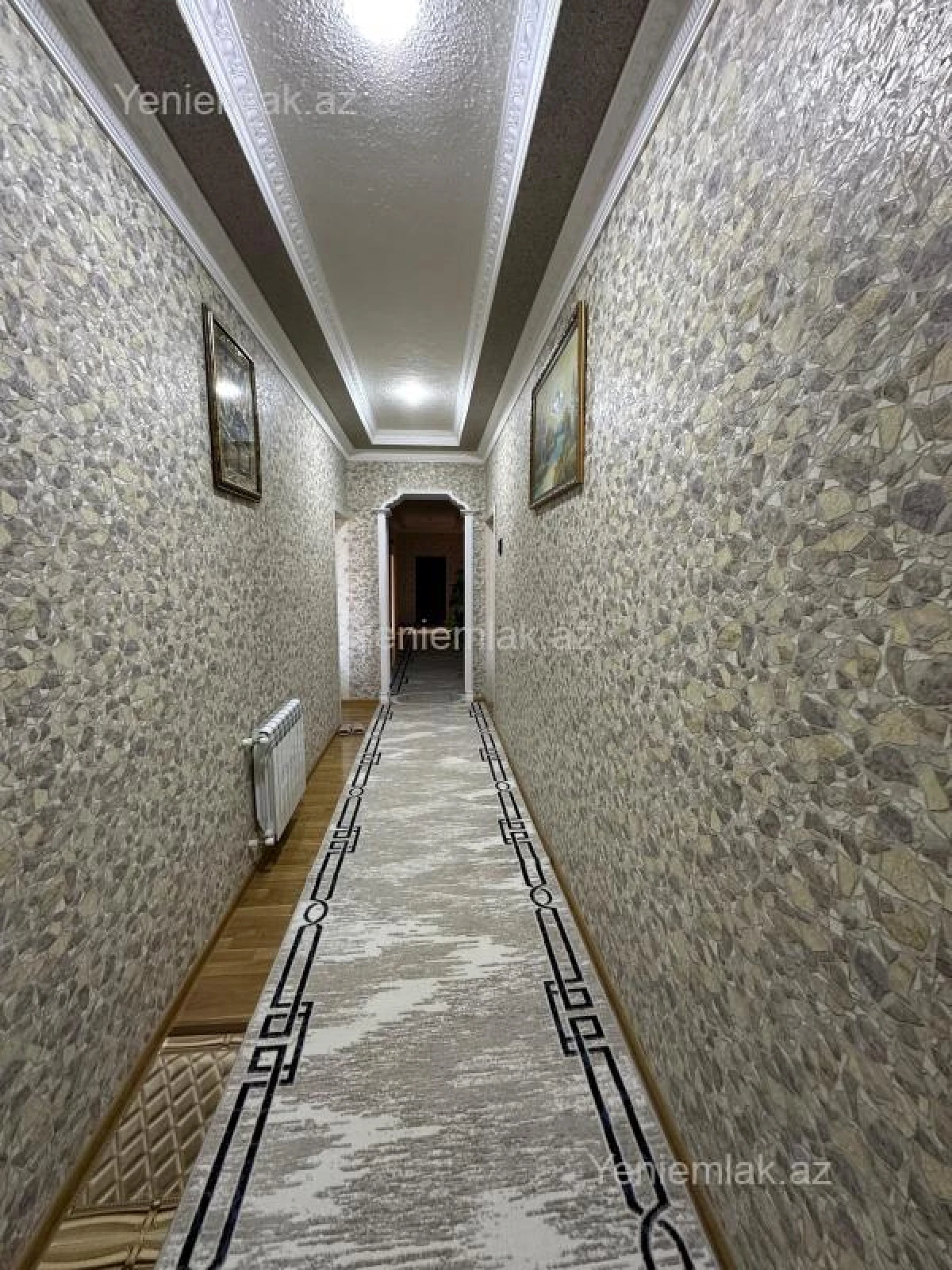 Satılır 6 otaqlı həyət evi 340 m²