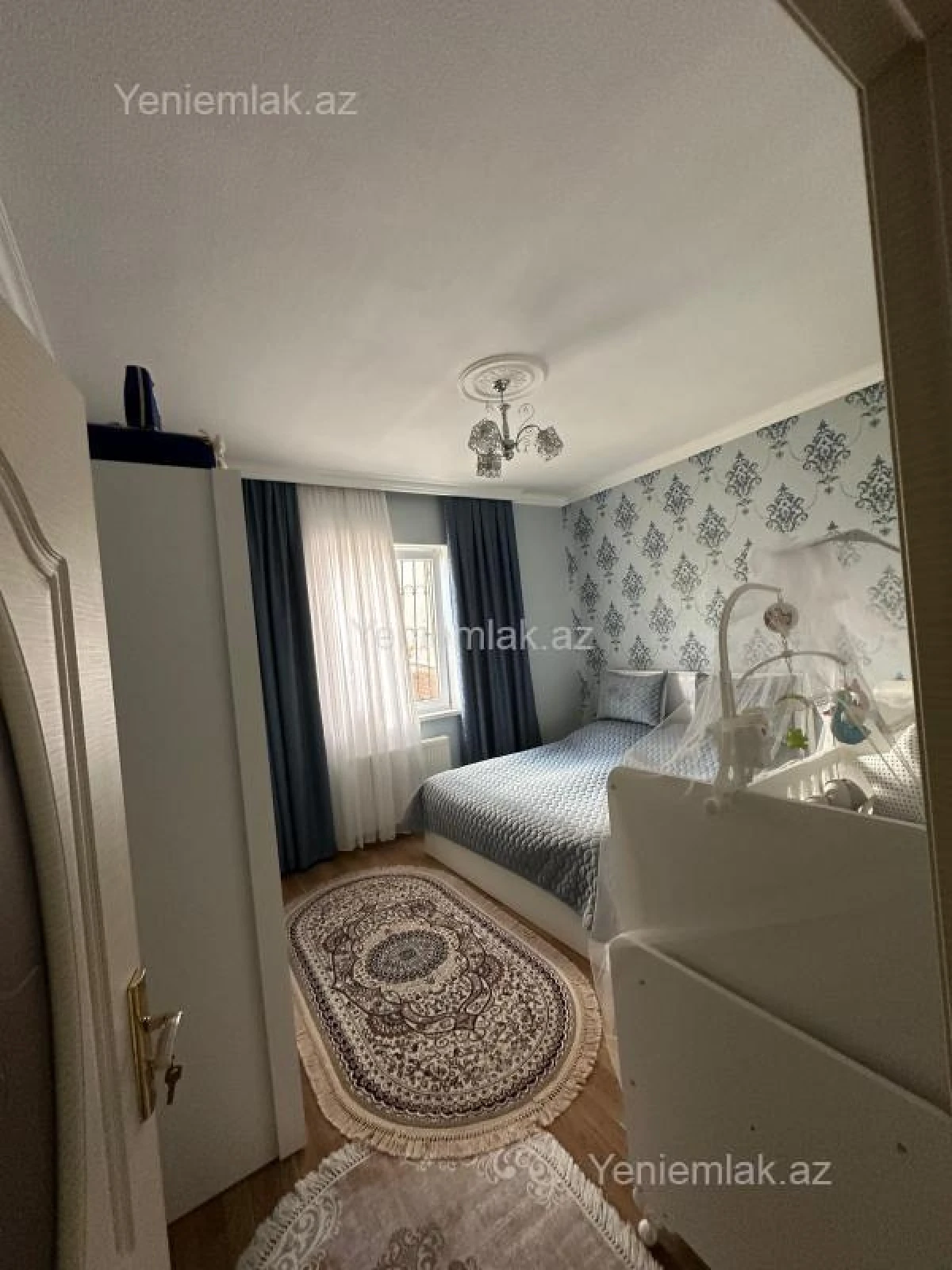 Satılır 6 otaqlı həyət evi 340 m²