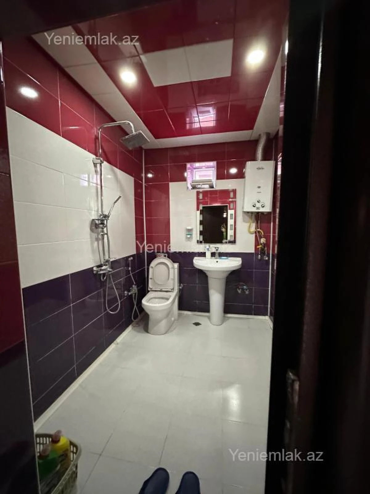 Satılır 6 otaqlı həyət evi 340 m²