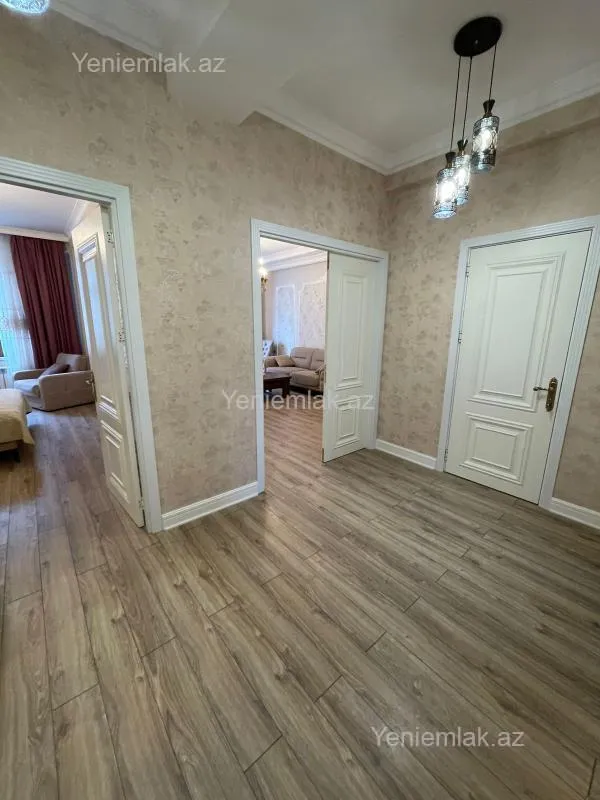 Satılır 2 otaqlı yeni tikili 94 m²