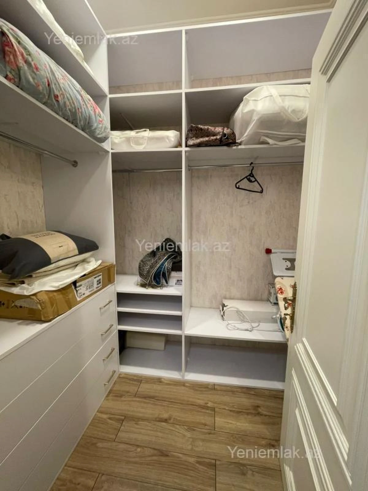 Satılır 2 otaqlı yeni tikili 94 m²