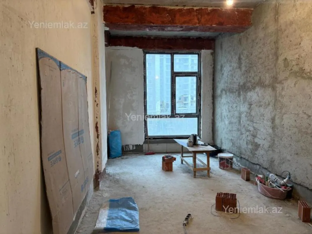 Satılır 3 otaqlı yeni tikili 127 m²