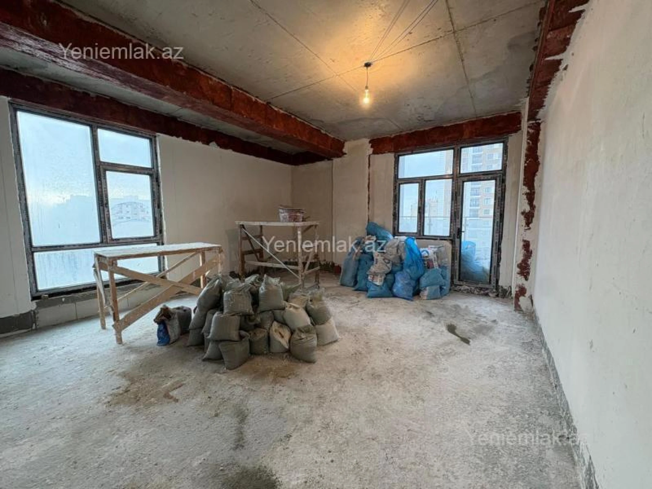 Satılır 3 otaqlı yeni tikili 127 m²