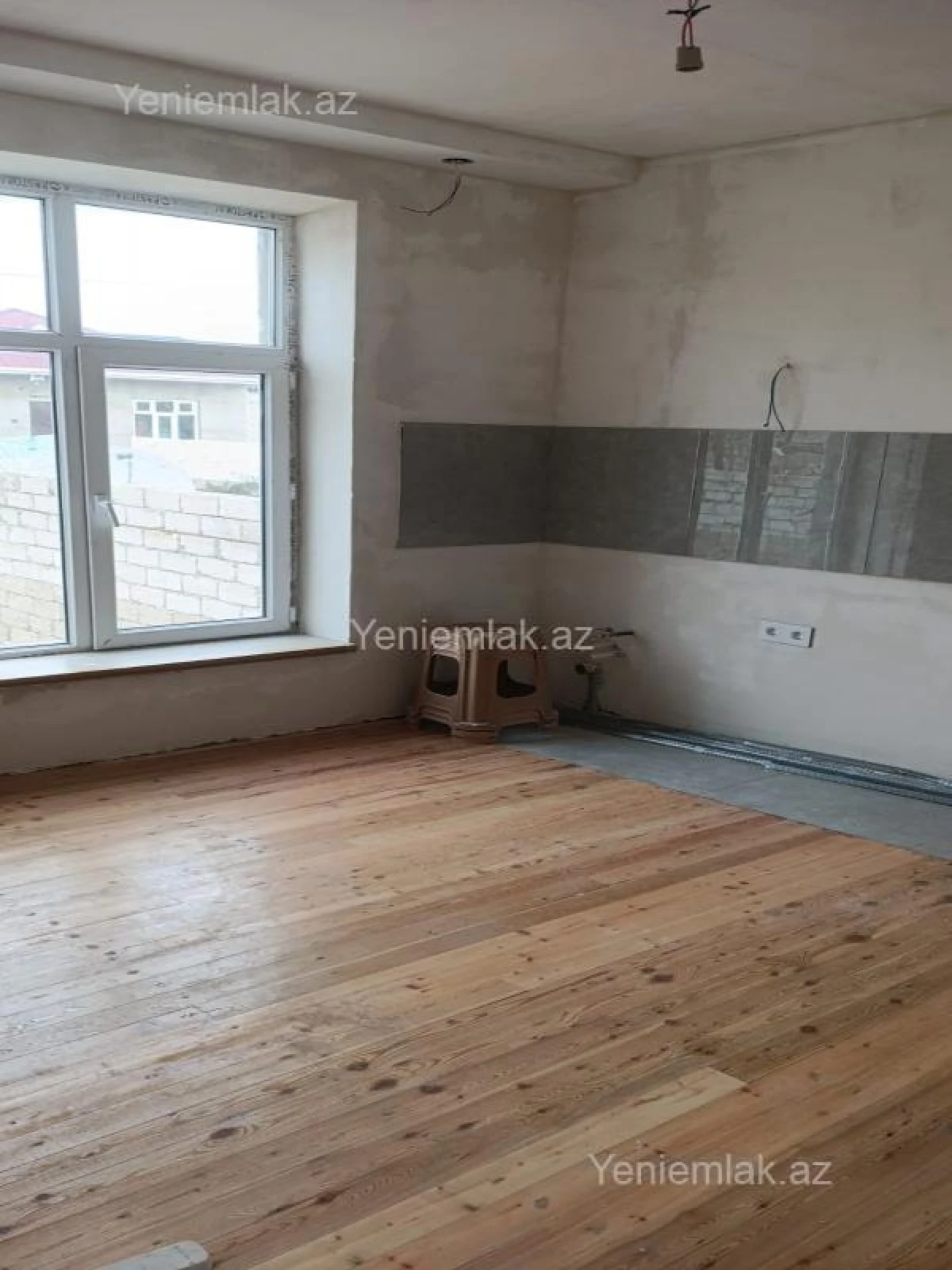 Satılır 5 otaqlı həyət evi 90 m²