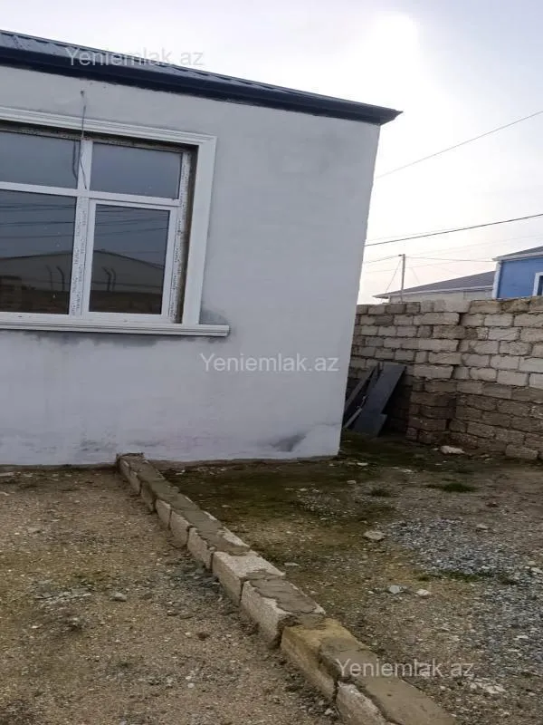 Satılır 5 otaqlı həyət evi 90 m²