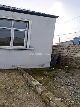 Satılır 5 otaqlı həyət evi 90 m²