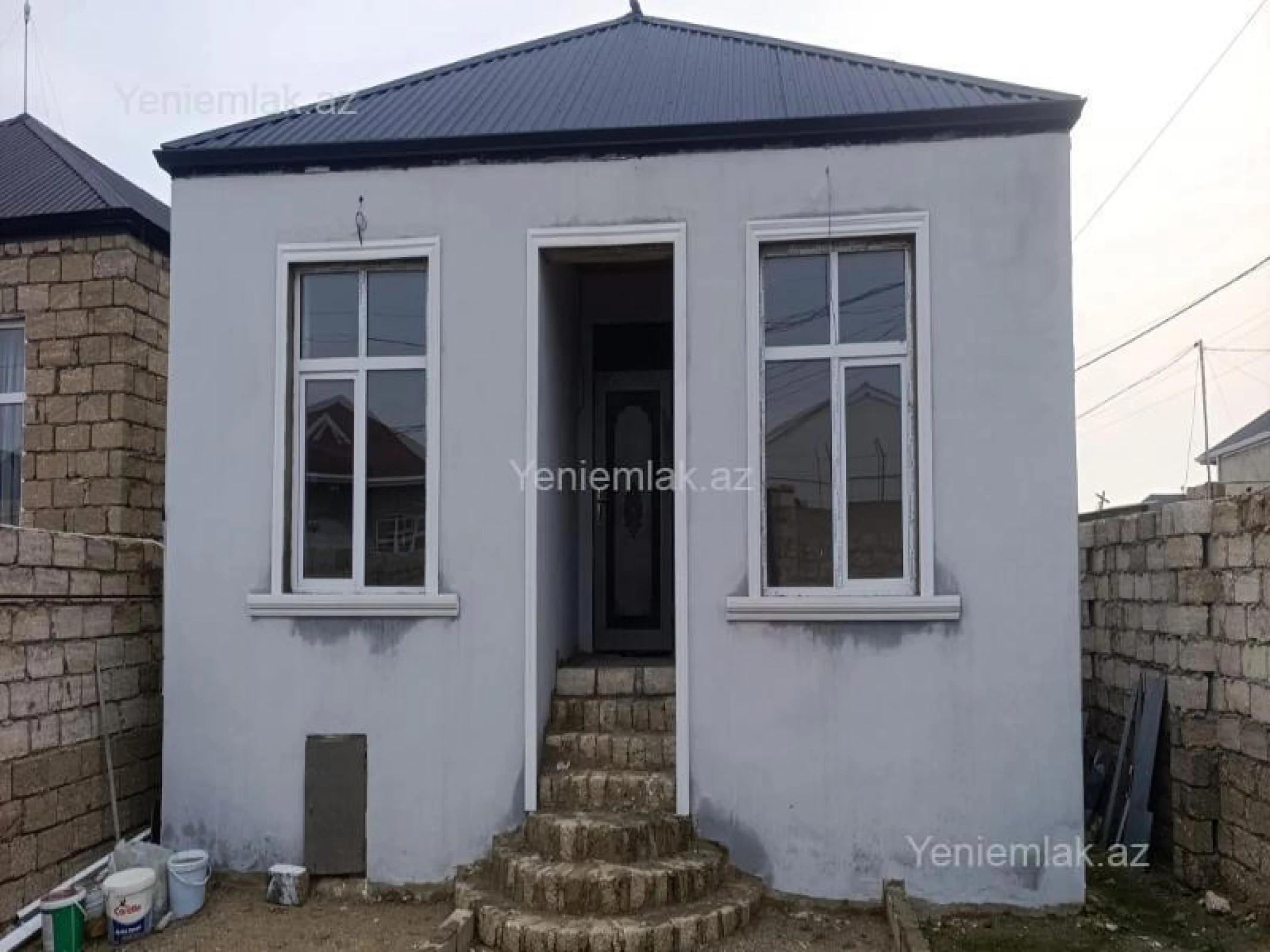 Satılır 5 otaqlı həyət evi 90 m²