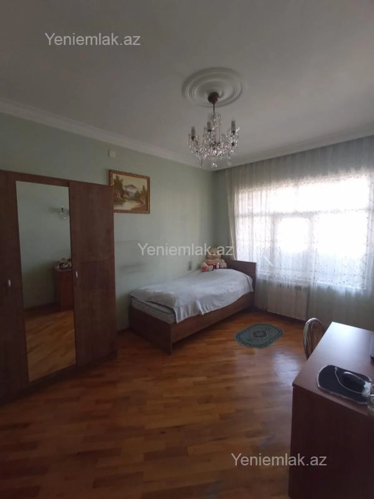 Satılır 5 otaqlı köhnə tikili 120 m²
