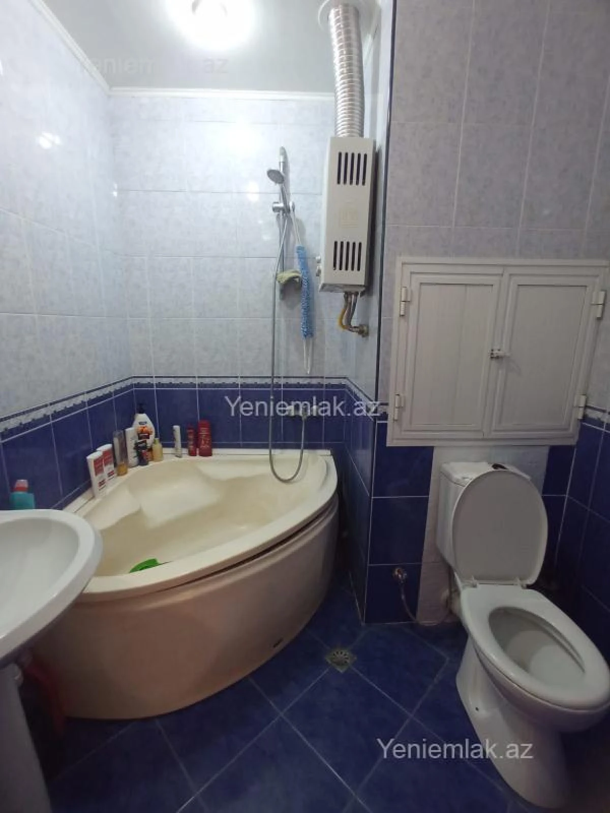 Satılır 5 otaqlı köhnə tikili 120 m²