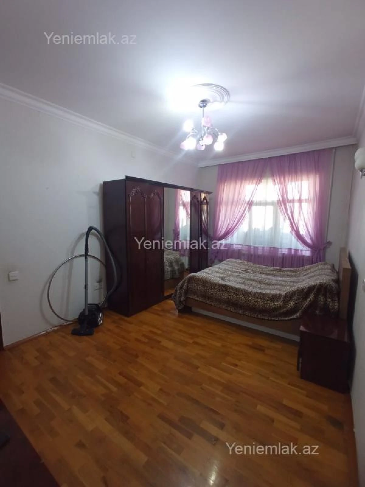 Satılır 5 otaqlı köhnə tikili 120 m²