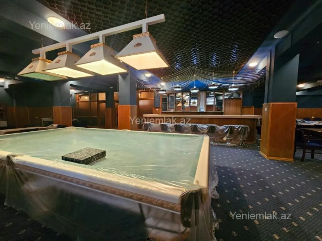 Satılır 3 otaqlı obyekt 550 m²