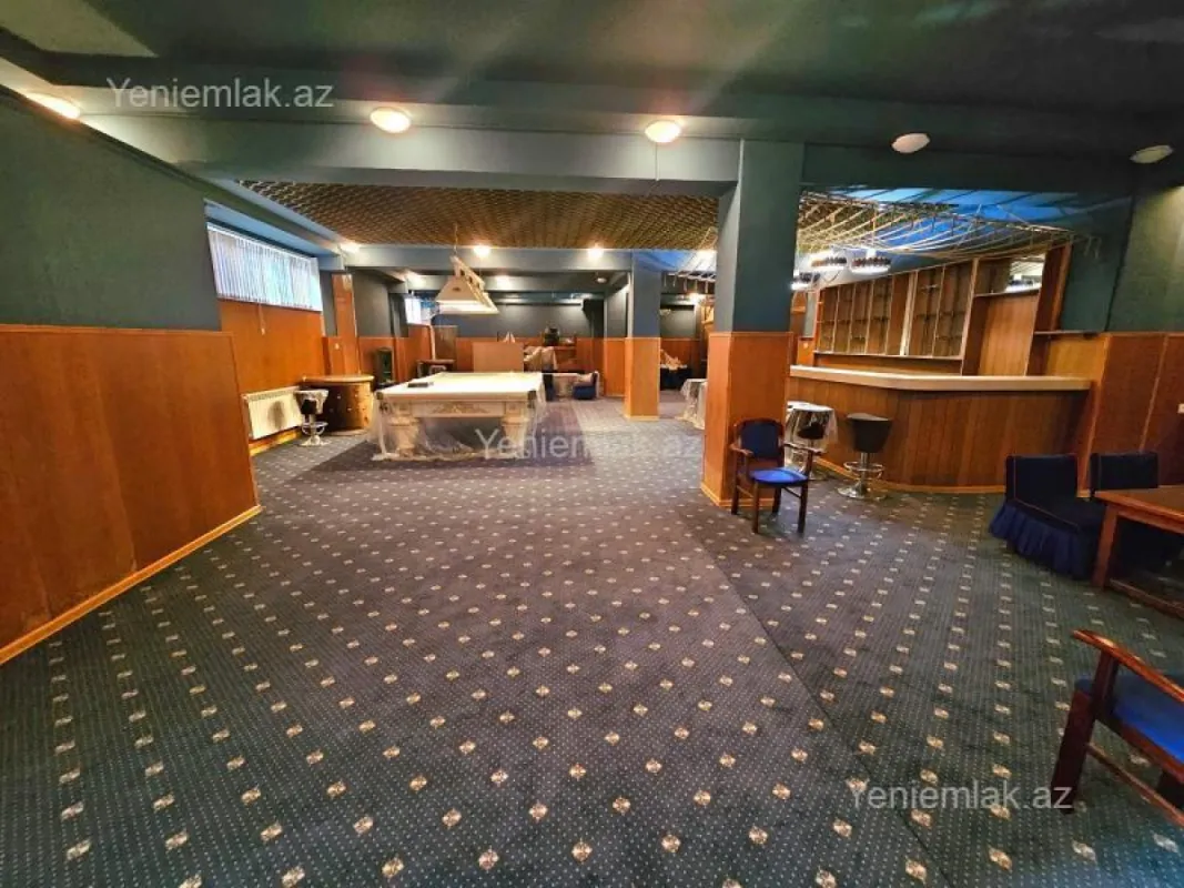 Satılır 3 otaqlı obyekt 550 m²