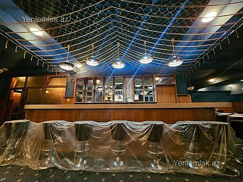 Satılır 3 otaqlı obyekt 550 m²