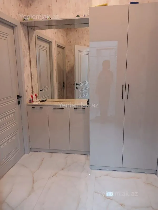 Satılır 2 otaqlı yeni tikili 42 m²