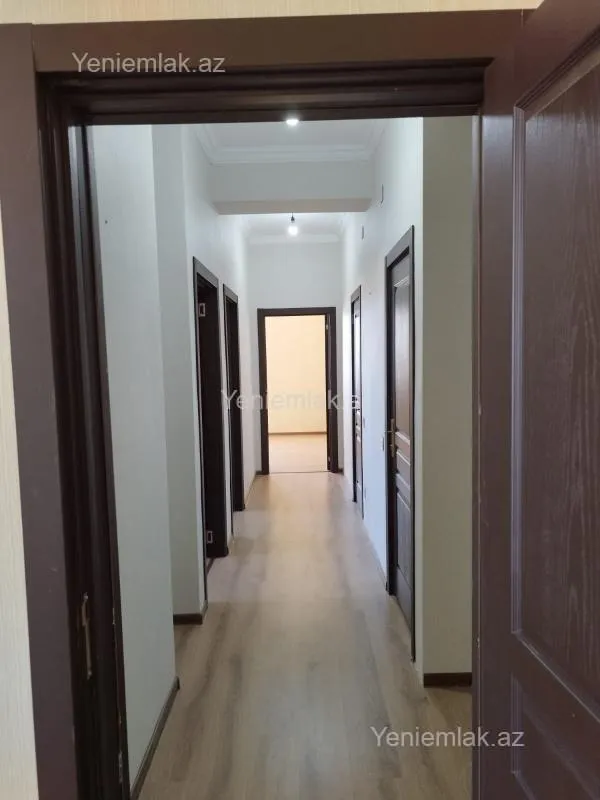 Satılır 4 otaqlı yeni tikili 77 m²
