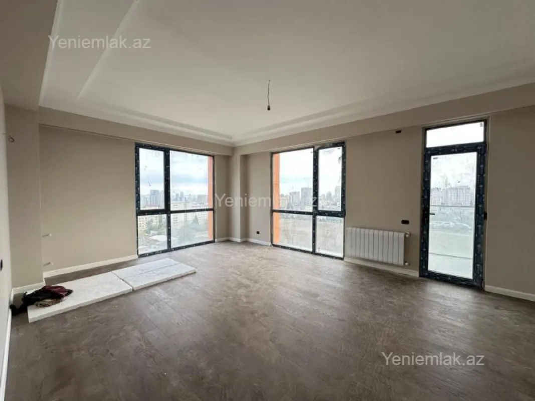 Satılır 4 otaqlı yeni tikili 123.6 m²