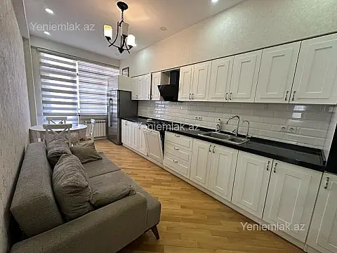 Satılır 3 otaqlı yeni tikili 125 m²